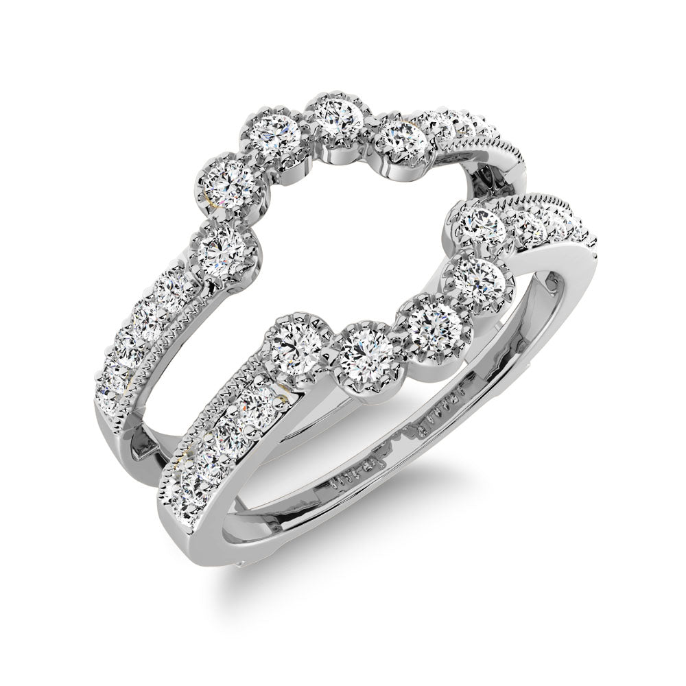 Oro blanco de 14 quilates de 2/5 quilates total. Anillo protector de diamantes con detalle milgrain