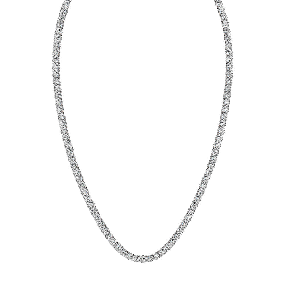 Collar ilusión en oro de 10k con brillantes con peso total de 2.29 tcw