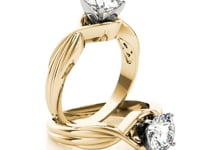 Customizable solitaire engagement ring setting