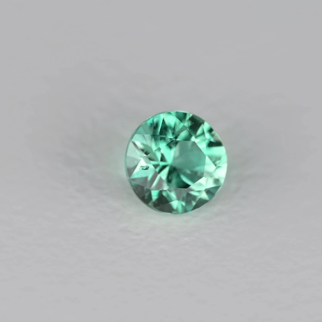 0.16ct Round Natural Emerald (Colour Green, Clarity Eye Clean, Cut Faceted)