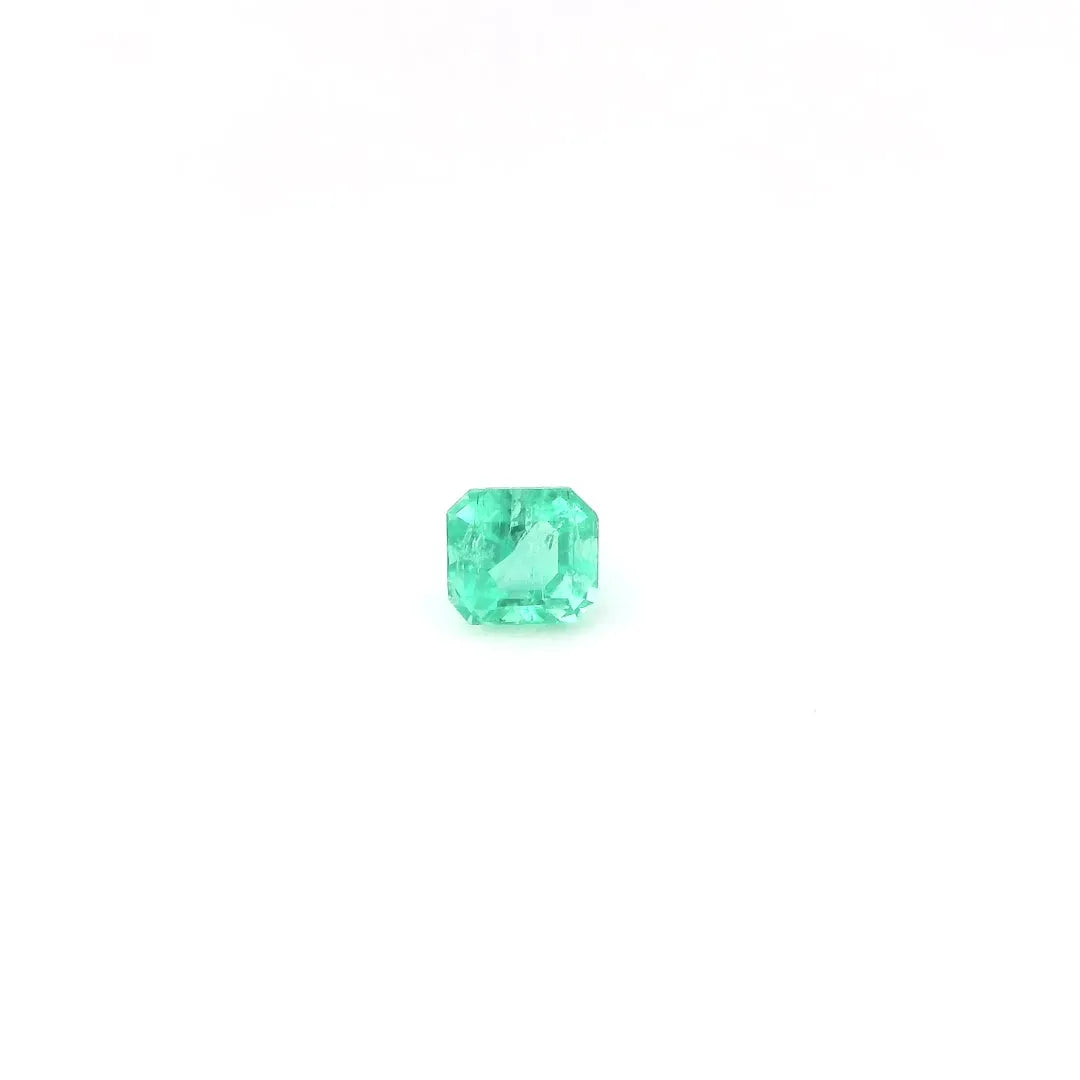 0.47ct Emerald Natural Emerald (Colour Green, Clarity Slightly Included, Cut Faceted)