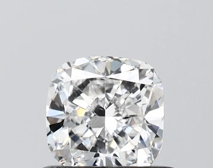 0.72ct Cushion modified Lab Grown Diamond (Colour D, Clarity VVS2, IGI Certified)