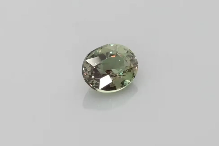 0.72ct Oval Natural Alexandrite (Colour Multicolor, Clarity Eye Clean, Cut Faceted)