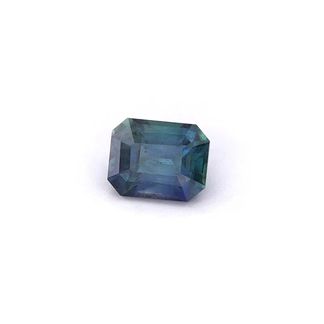 0.77ct Emerald Natural Sapphire (Colour Green, Clarity Eye Clean, Cut Faceted)