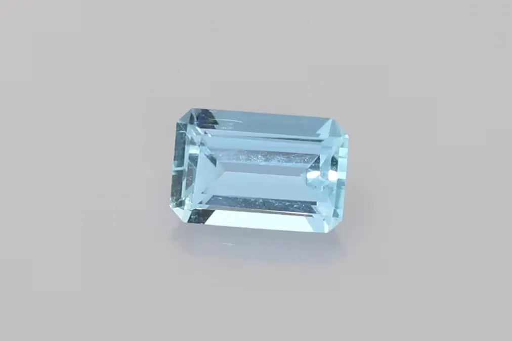 0.98ct Emerald Natural Aquamarine (Colour Blue, Clarity Eye Clean, Cut Faceted)
