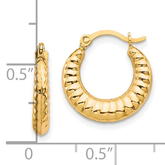 Aretes de Aro Huecos con Borde Festoneado en Oro Amarillo de 10K