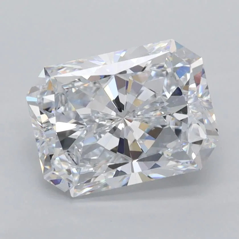 2.02ct Radiant Lab Grown Diamond (Colour D, Clarity VVS1, IGI Certified)