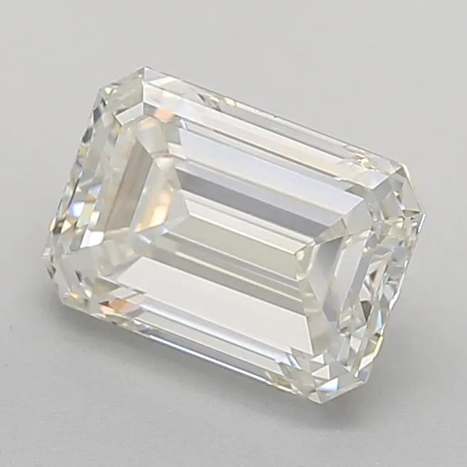 2.05ct Emerald Lab Grown Diamond (Colour H, Clarity VVS1, IGI Certified)