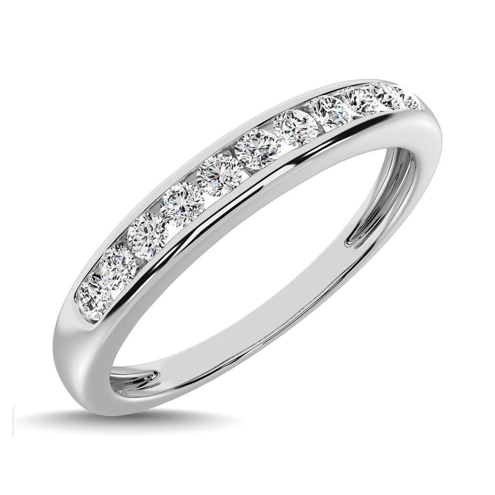 Oro blanco de 10 quilates de 1/5 quilates total. Alianza de aniversario de diamantes