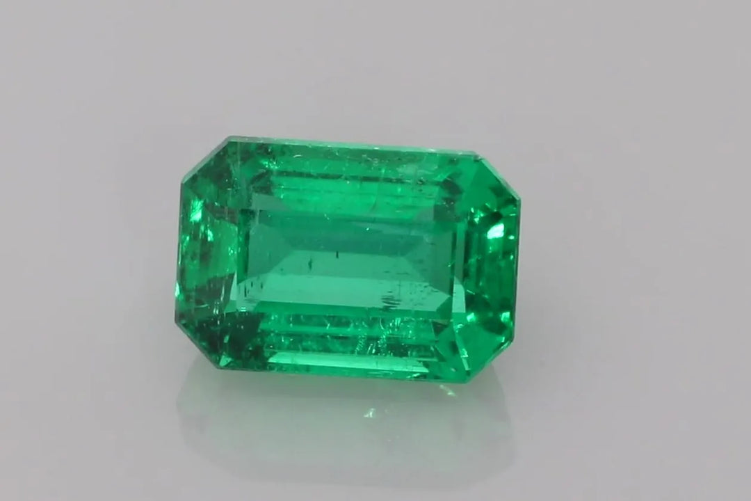 3.20ct Emerald Natural Emerald (Colour Green, Clarity Slightly Included, Cut Faceted)