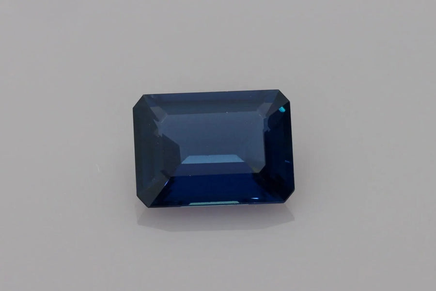 4.03ct Emerald Natural Sapphire (Colour Blue, Clarity Eye Clean, Cut Faceted)