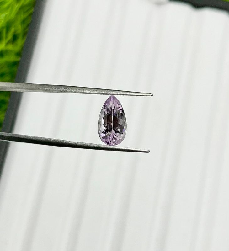 4.50ct Pear Natural Kunzite (Colour Pink, Clarity Slightly Included, Cut Faceted)