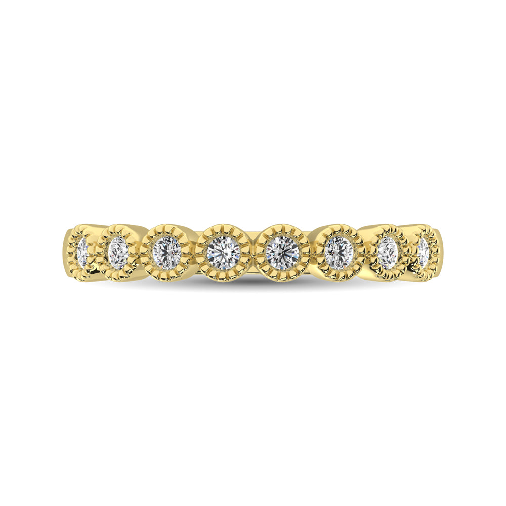 Banda de Bisel Apilable de Diamantes de 1/qt con Engaste de Cuentas en Oro Amarillo de 14k