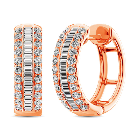 Oro rosa de 14 quilates con diamantes redondos y baguette de 1/2 qt. total. Aretes de aro