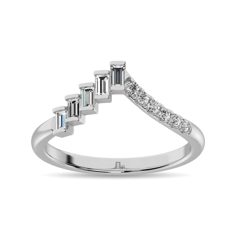 Anillo con Diamantes de Baguette de 1/4 qt en Oro Blanco de 10k