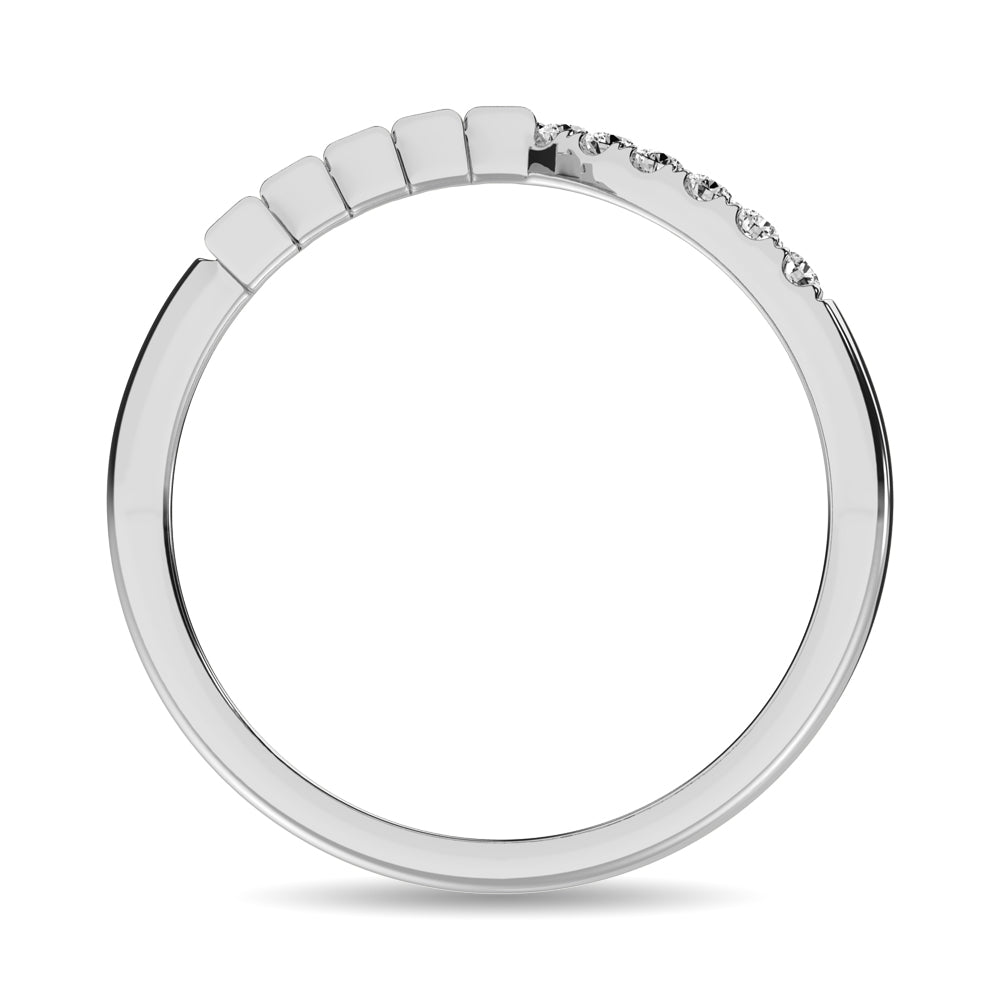 Anillo con Diamantes de Baguette de 1/4 qt en Oro Blanco de 10k
