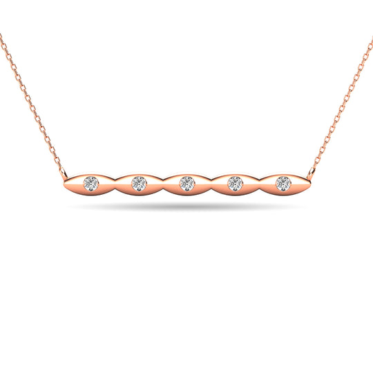 Collar con barra de diamantes de 1/20 qt total en oro rosado de 10 k