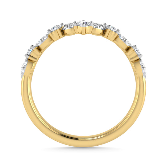 1/5 Ct. Diamond Tw. Chevron Band in 10K Yellow Gold