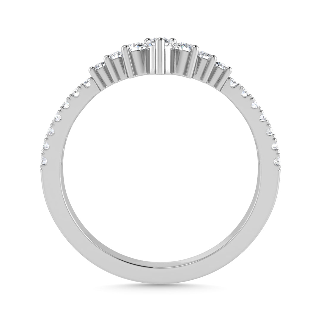 1/4 Ct.Tw. Diamond Chevron Band in 14k White Gold
