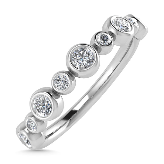 Diamante 1/5 Ct.Tw. Banda apilada en oro blanco de 10 quilates