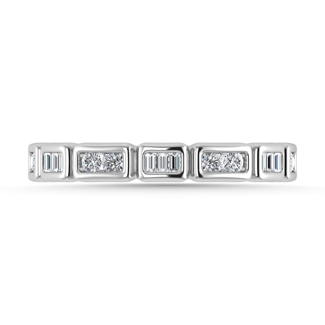 Diamante 1/5 Ct.Tw. Alianza tipo baguette redonda y recta en oro blanco de 14 k