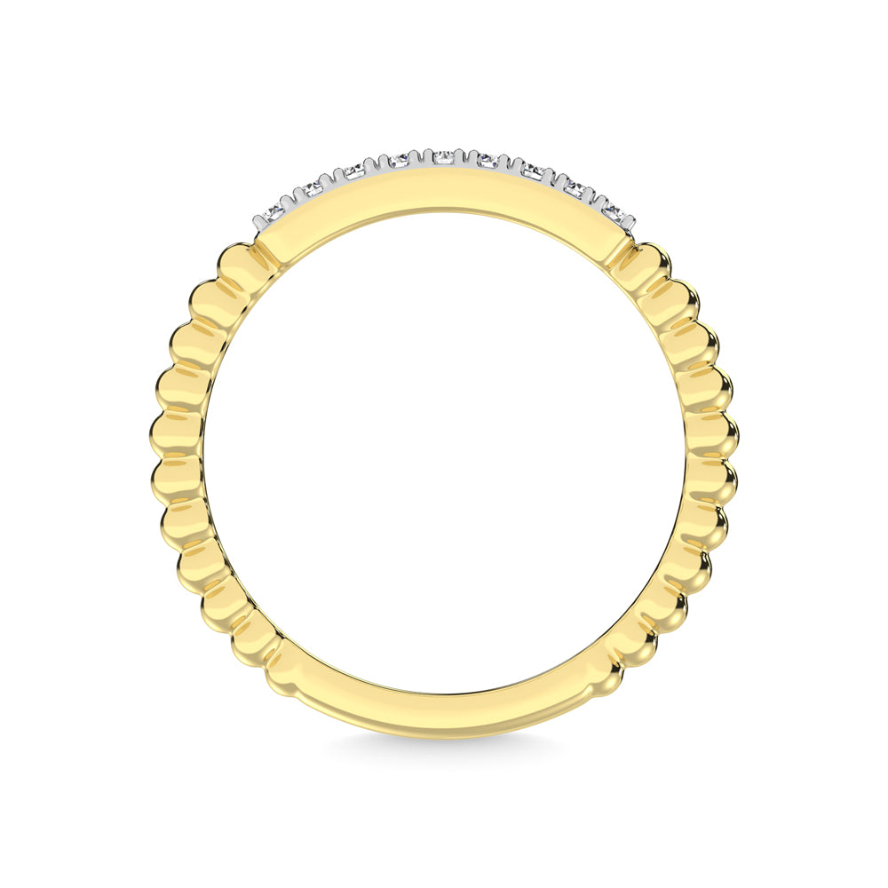 Diamante de oro amarillo de 14 quilates de 1/10 quilates total. Banda apilable