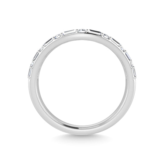 1/5 carat total 14k white gold diamond. Curved band.