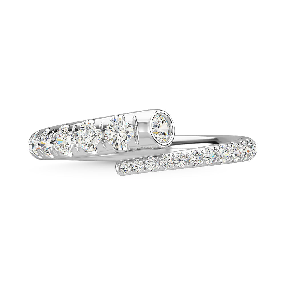Diamante de oro blanco de 14 quilates de 1/2 qt. total Anillo de moda