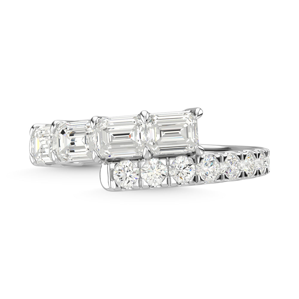 Diamante en oro blanco de 14 quilates de 1 7/8 quilates total. Anillo de moda