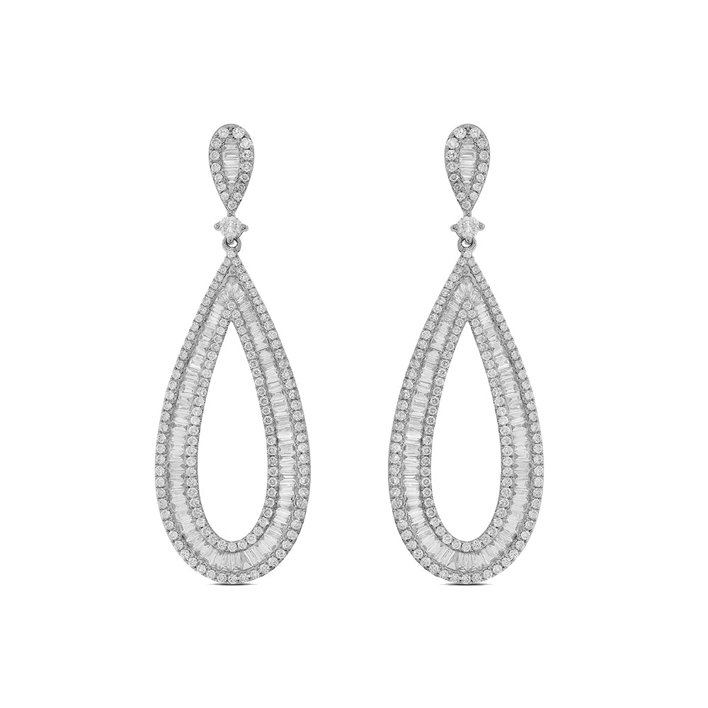 Aretes de Moda con Diamantes de 3 7/8 qt en Oro Blanco de 14k