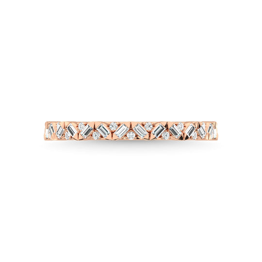 Diamante en oro rosa de 14 quilates de 1/5 qt. total. Banda apilable
