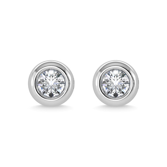 Diamante de oro blanco de 14 quilates de 1/5 quilates total. Aretes