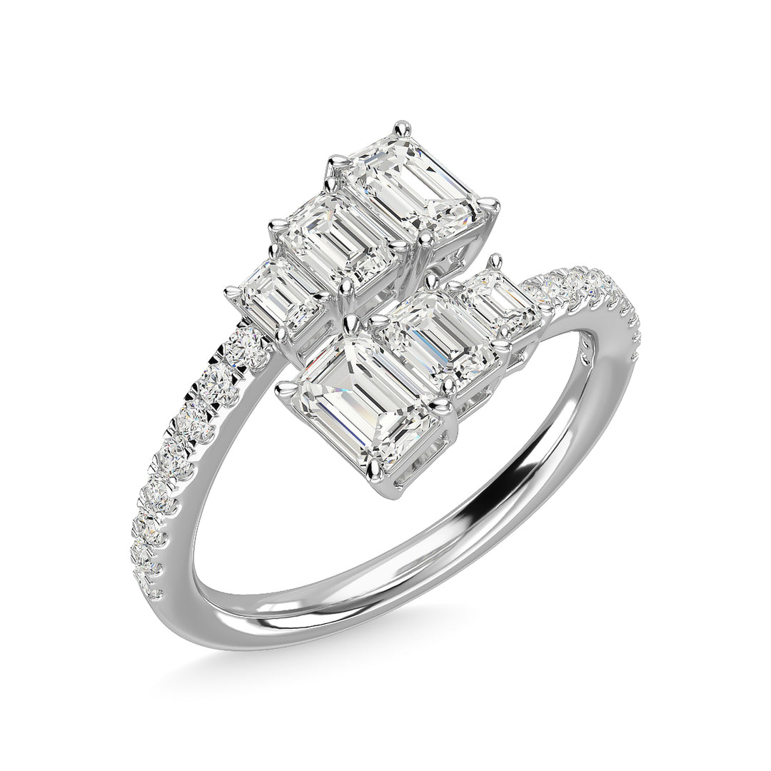 Diamante en oro blanco de 14 quilates de 1 7/8 quilates total. Anillo de moda