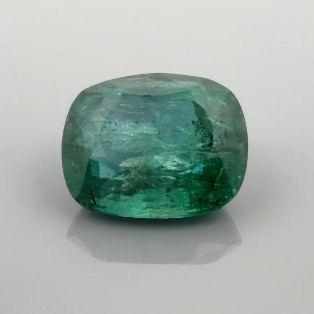 8.77ct Cushion Natural Emerald (Colour Green, Clarity Moderately Included, Cut Faceted)