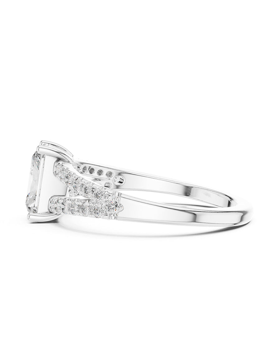 Anillo de compromiso - piedras laterales - AMORE121-EM-LG