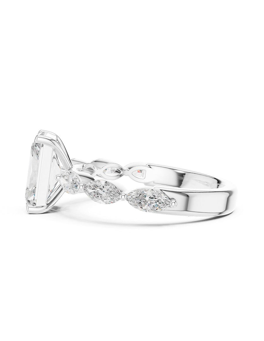 Anillo de compromiso - piedras laterales - AMORE131-EM-LG