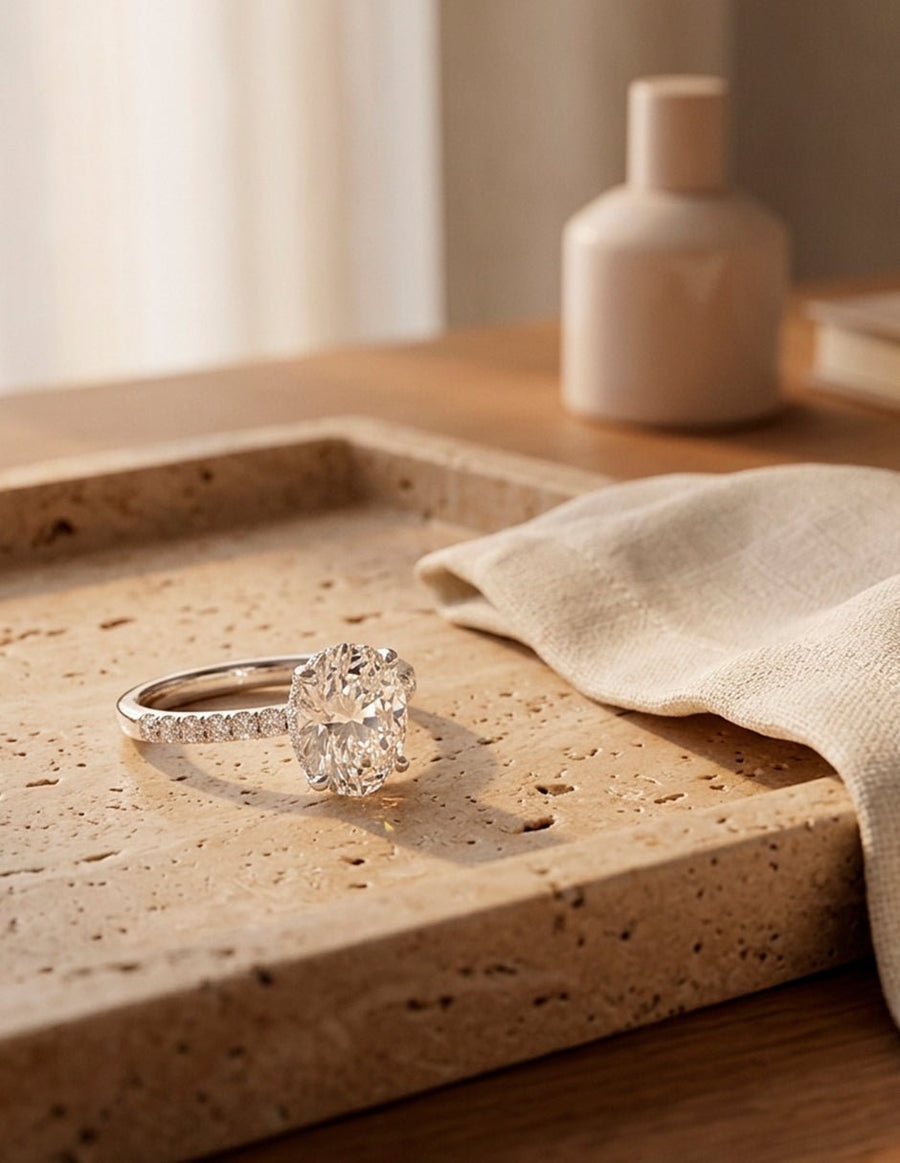 Anillo de compromiso - piedras laterales - AMORE158-OV-LG