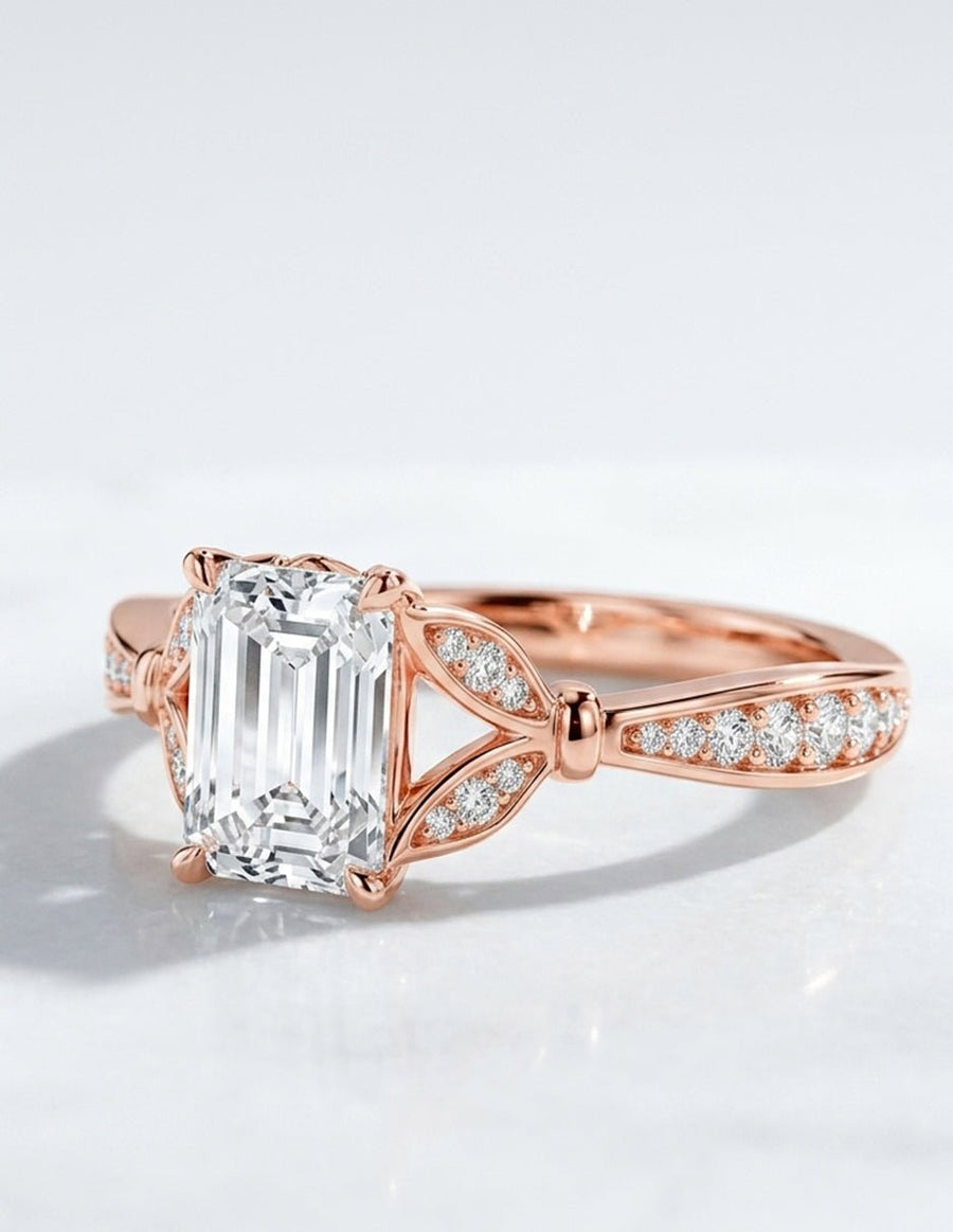 Anillo de compromiso - piedras laterales - AMORE188-EM-LG