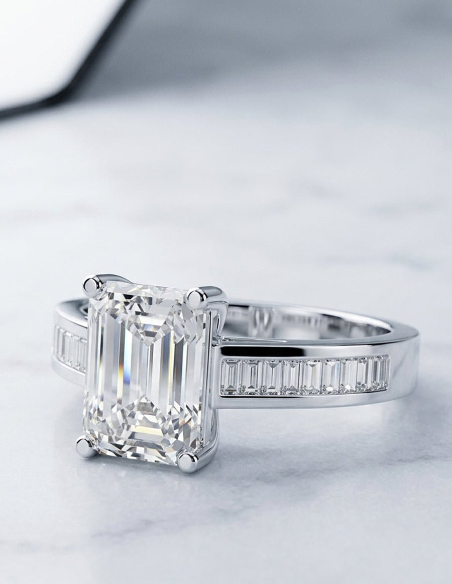 Anillo de compromiso - piedras laterales - AMORE204-EM-LG