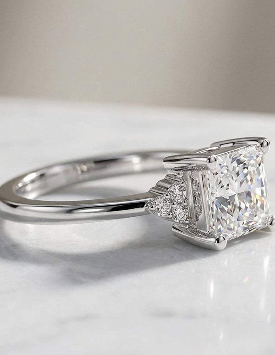 Anillo de compromiso - piedras laterales - AMORE235-PR-LG