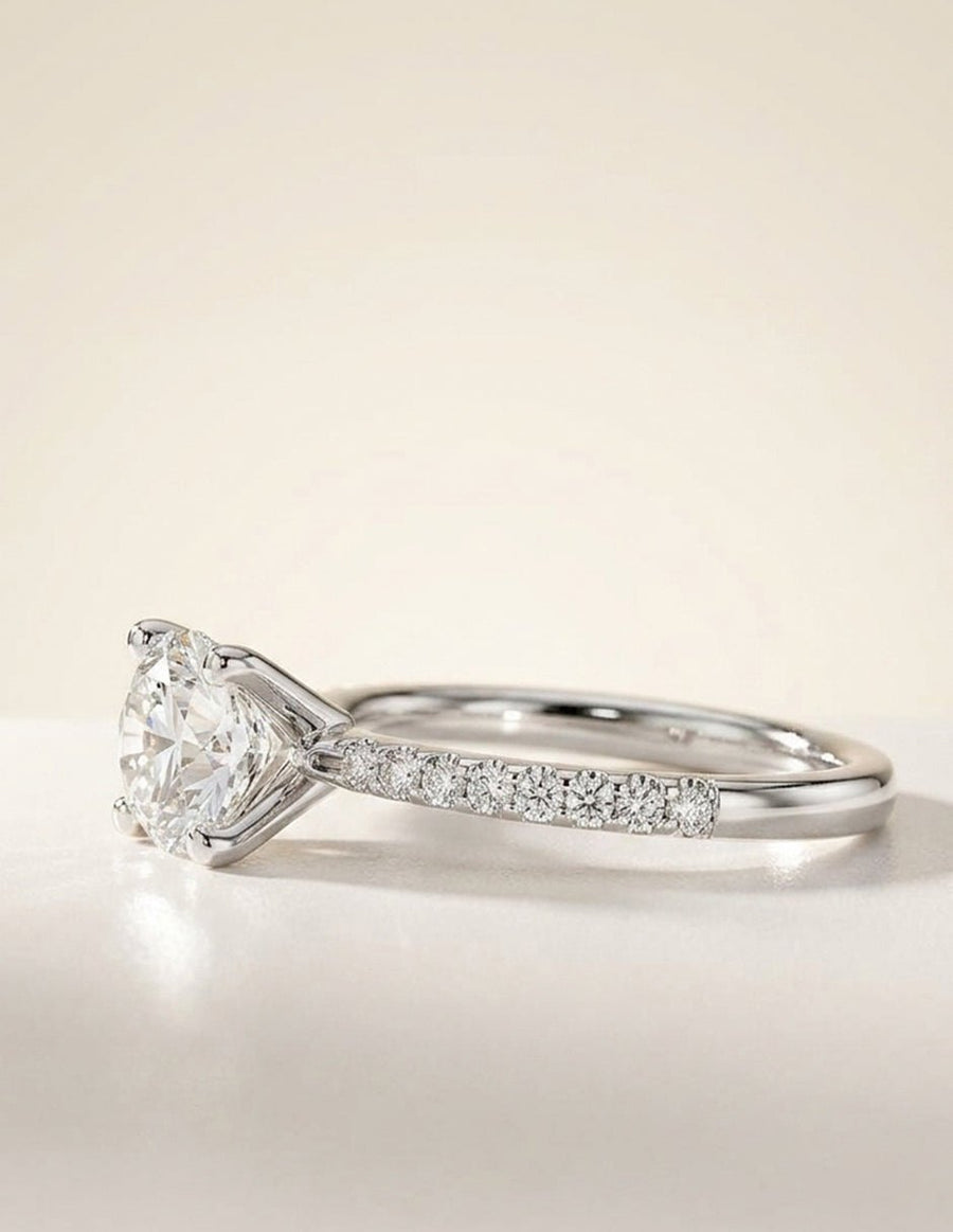 Anillo de compromiso - piedras laterales - AMORE257-RD-LG
