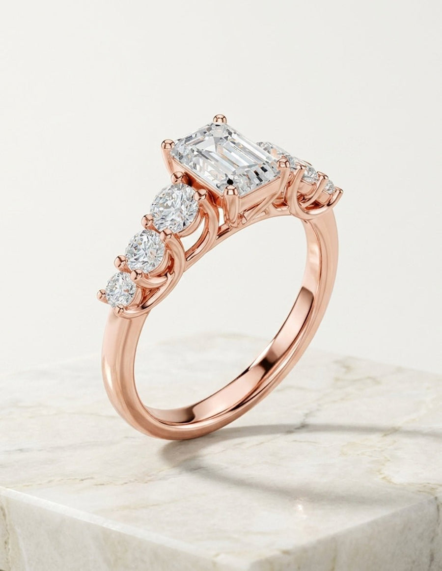 Anillo de compromiso - piedras laterales - AMORE272-EM-LG