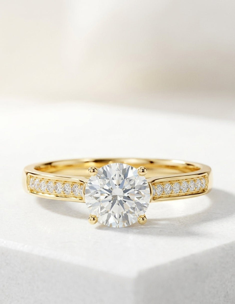 Anillo de compromiso - piedras laterales - AMORE280-RD-LG