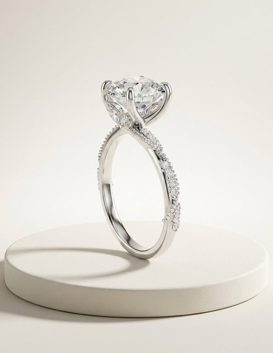 Anillo de compromiso - piedras laterales - AMORE282-RD-LG