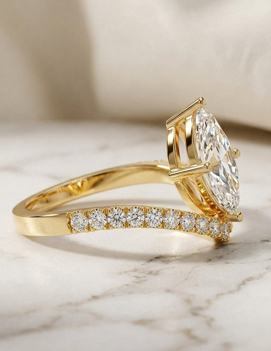 Anillo de compromiso - piedras laterales - AMORE360-MQ-LG