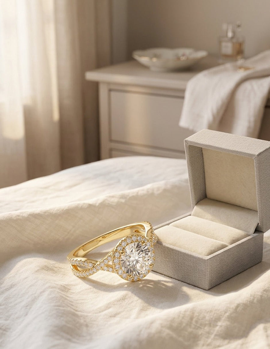 Anillo de compromiso - halo - AMORE373-RD-LG