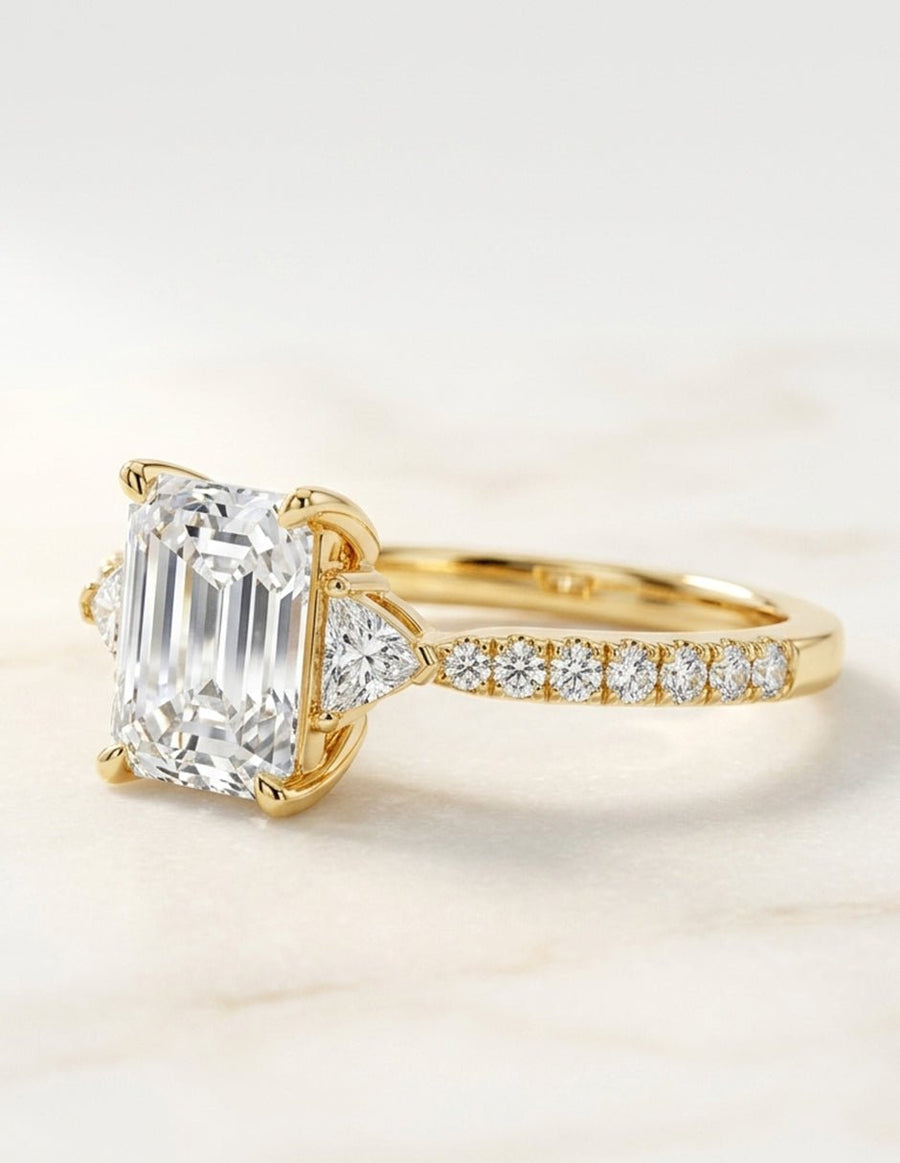Anillo de compromiso - tres piedras - AMORE515-EM-LG