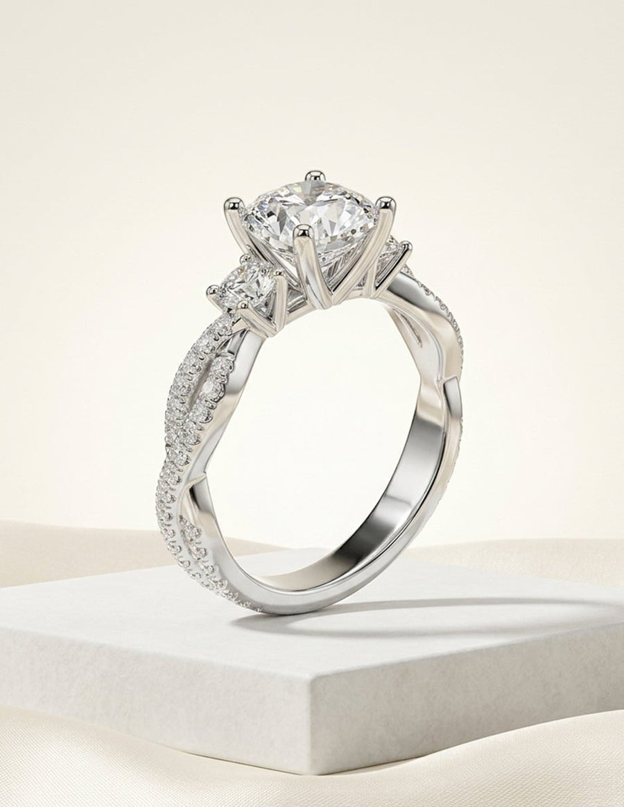 Anillo de compromiso - tres piedras - AMORE535-CU-LG