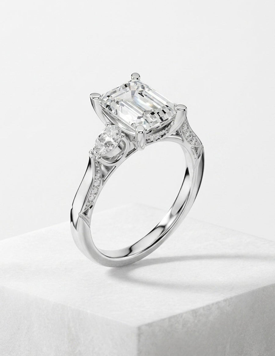 Anillo de compromiso - tres piedras - AMORE537-EM-LG