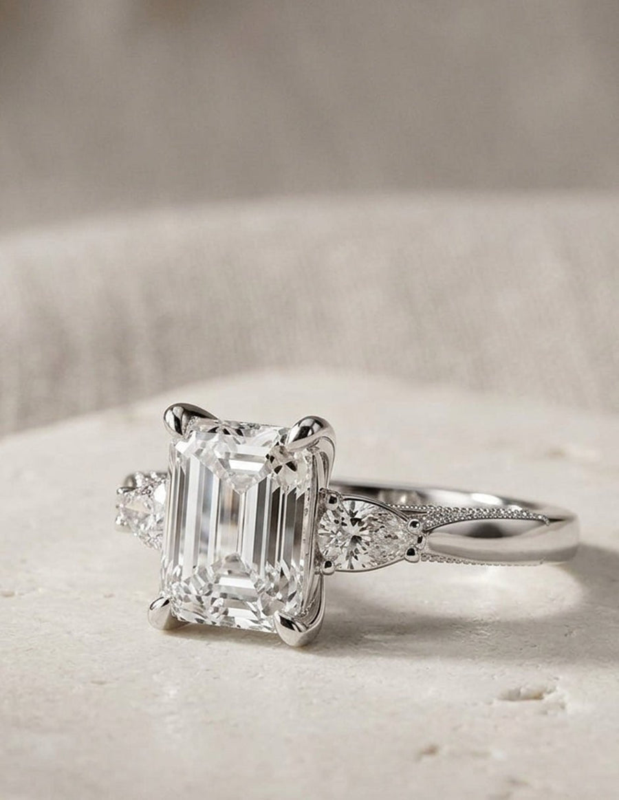 Anillo de compromiso - tres piedras - AMORE547-EM-LG